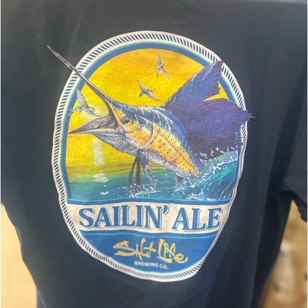 Salt Life “Sailin’ Ale” t shirt size large in GUC